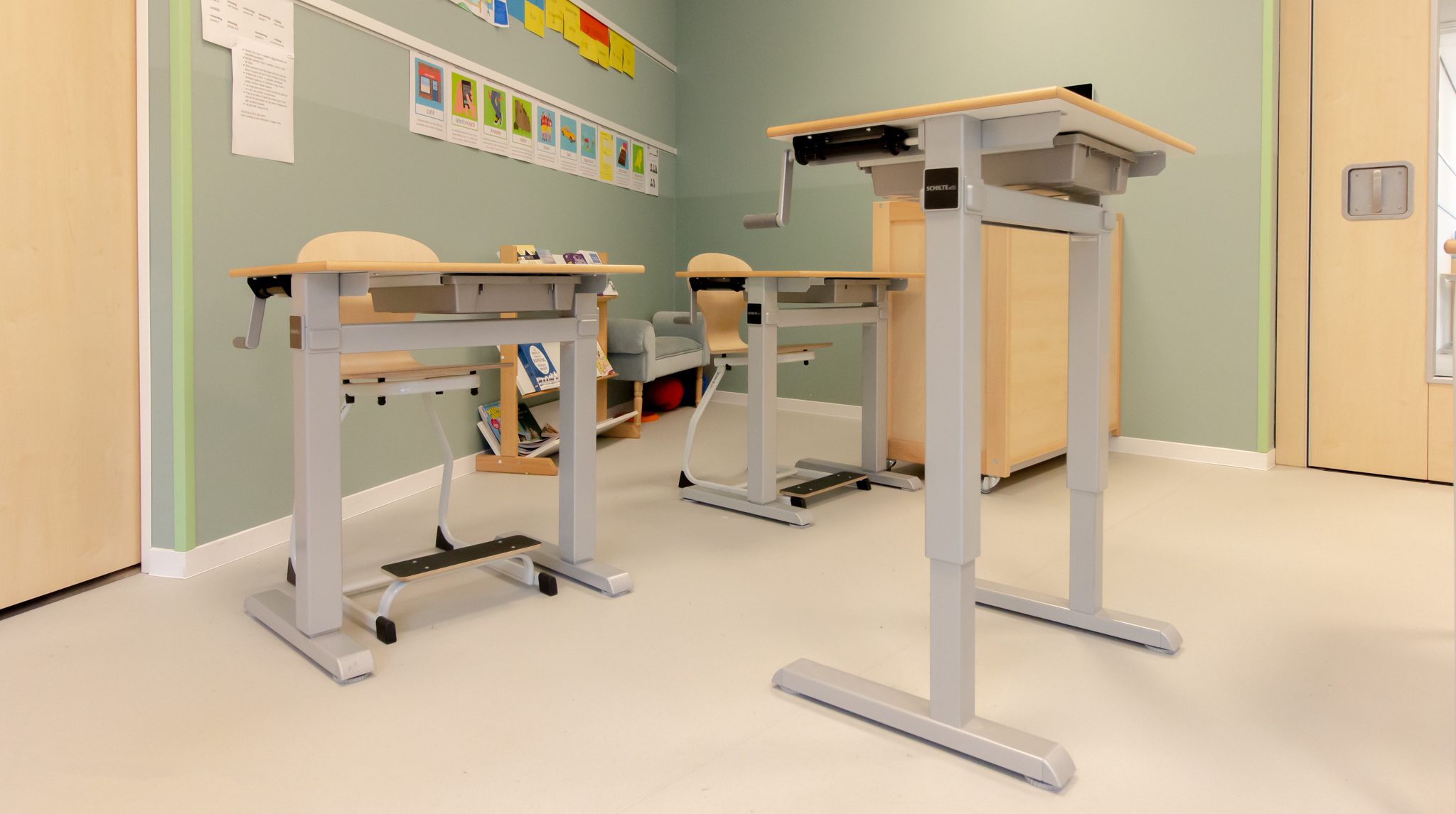 Höhenverstellbarer Schüler Tisch Höhenverstellbarer Schüler Tisch
